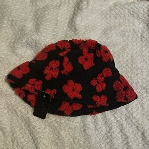 Ladies hat